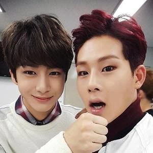 Meet your Posher, Leslie